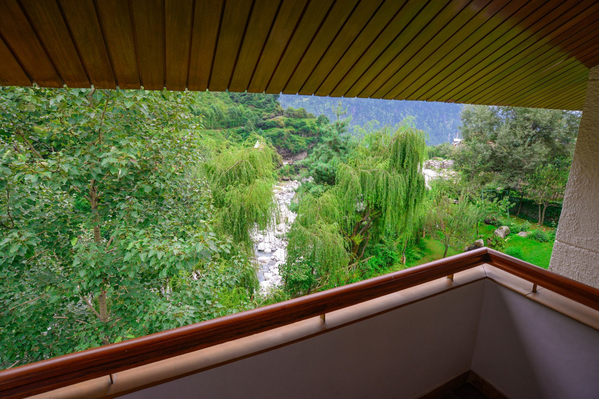Solang Valley Resort Palchan Exterior photo