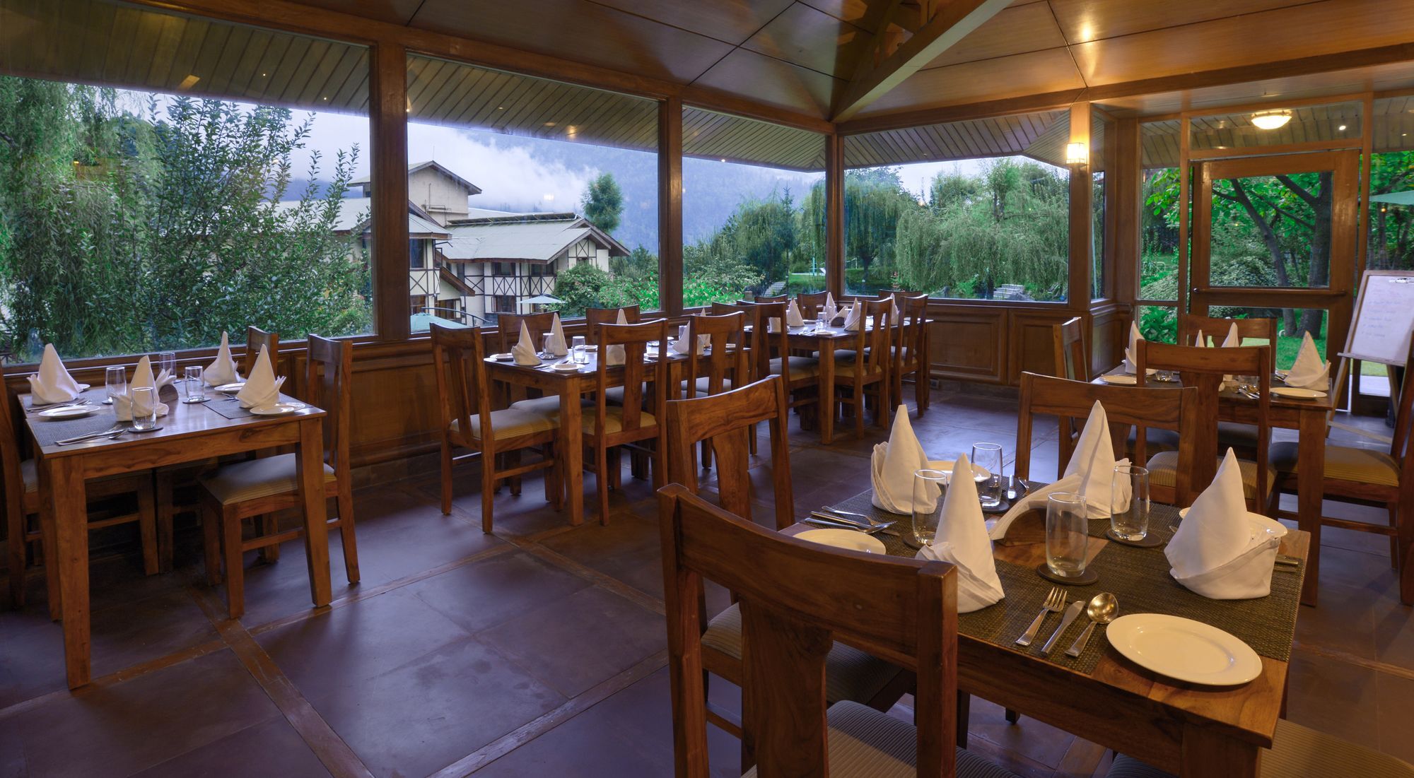 Solang Valley Resort Palchan Exterior photo