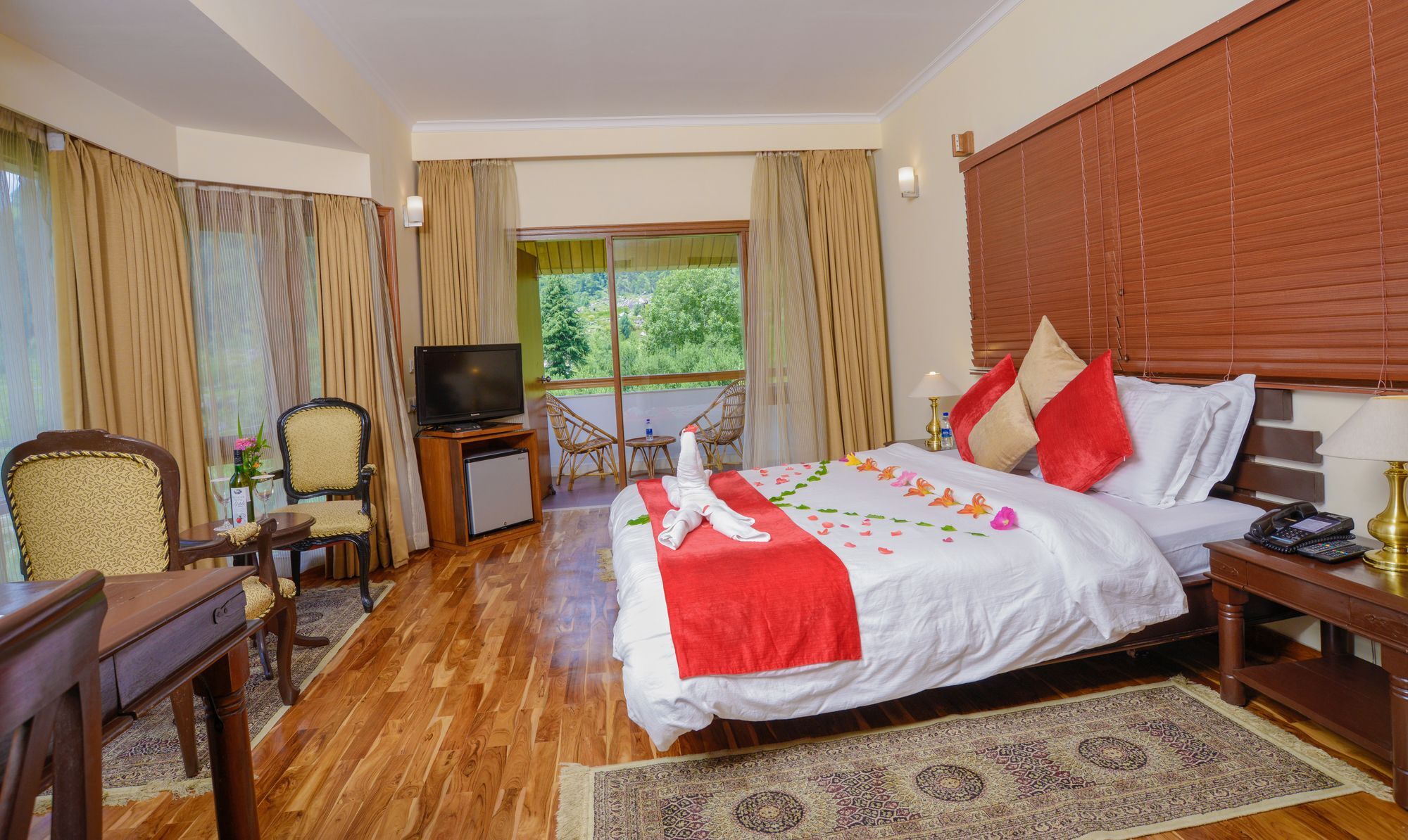 Solang Valley Resort Palchan Exterior photo