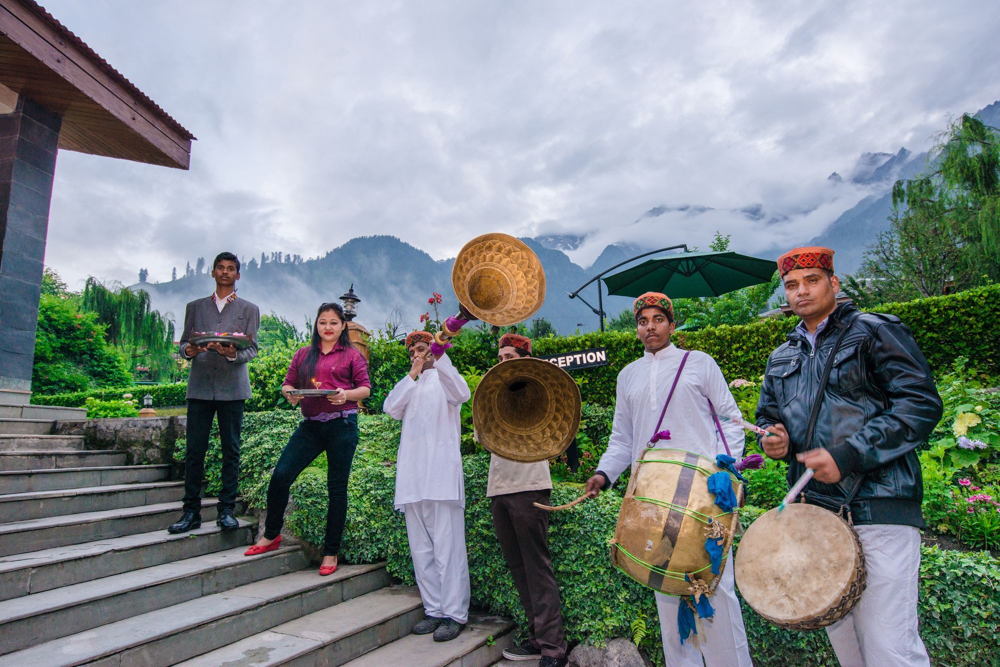 Solang Valley Resort Palchan Exterior photo